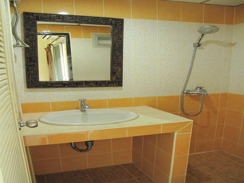Бангкок: Grand View Condominia