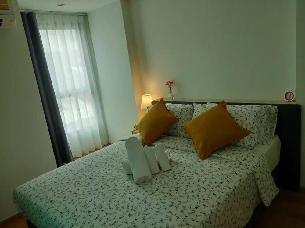 Бангкок: The Room Sukhumvit 62