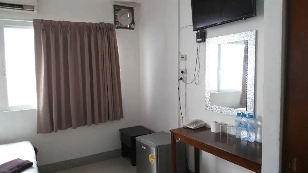 Бангкок: Al-Sana Hotel