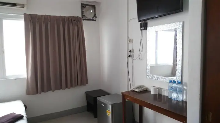 Бангкок: Al-Sana Hotel