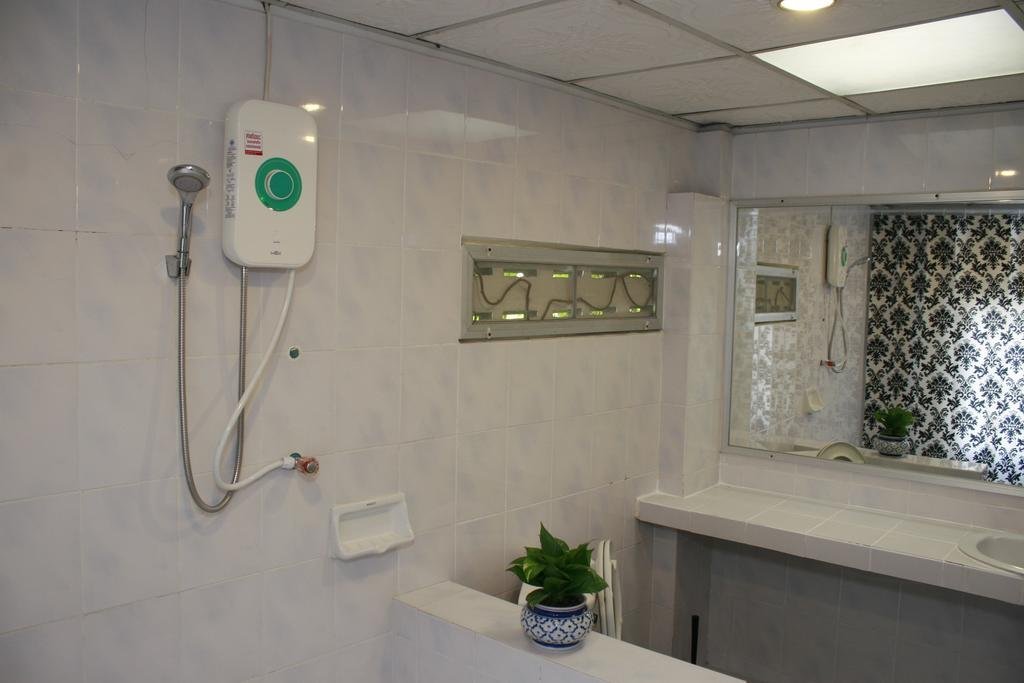 Бангкок: Miggy Guest House - Adults Only