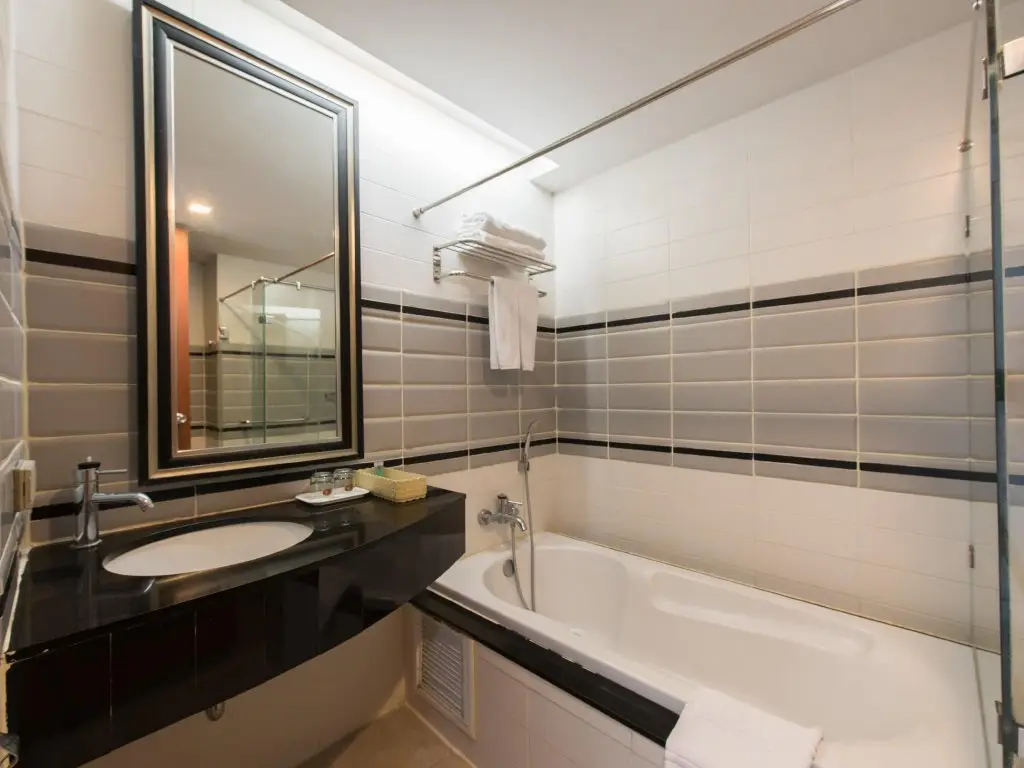 Бангкок: Thamrongin Hotel