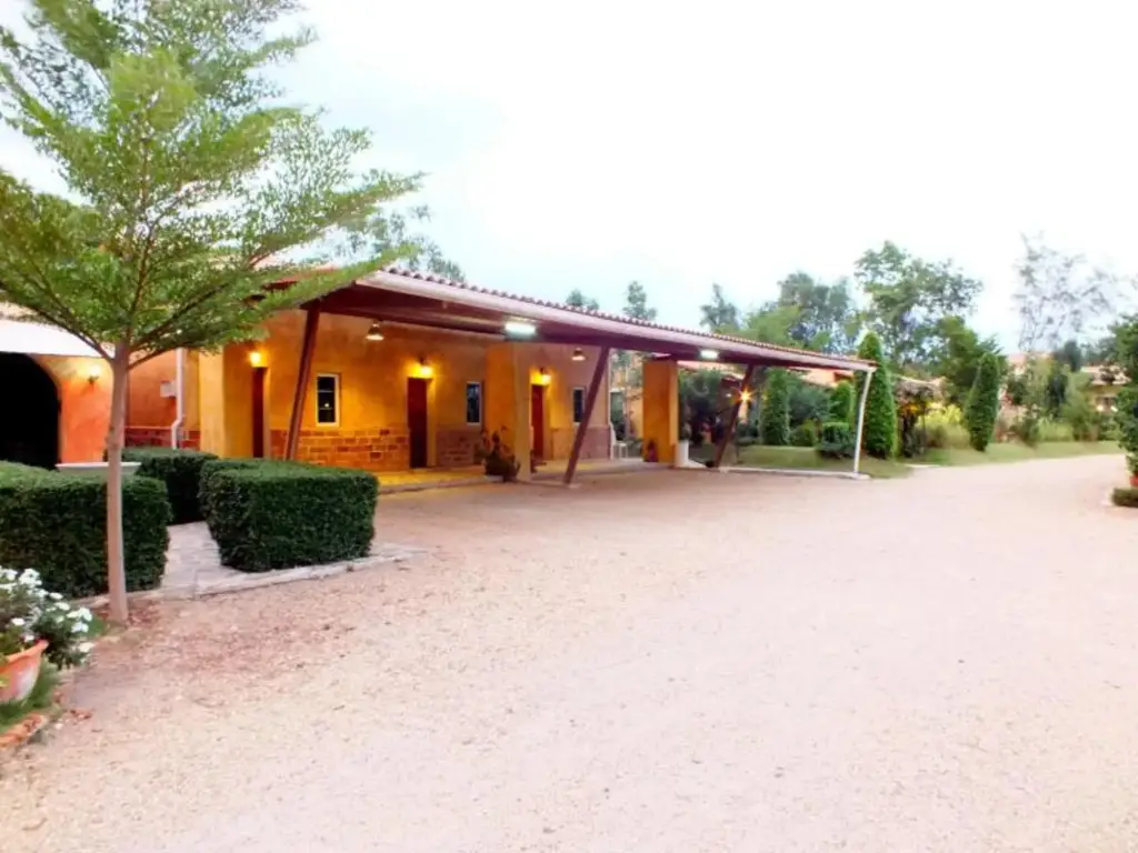 Суан Фуэн: Villa Tuscany Country Resort