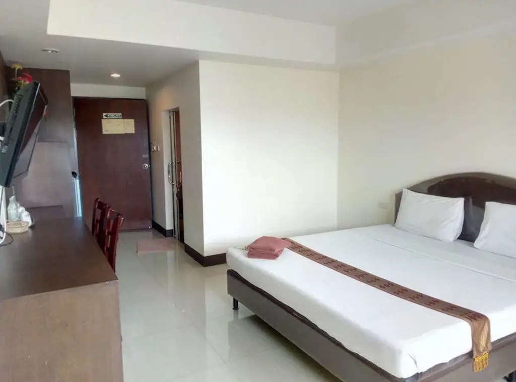 Хатъяй: Pearl Place Hotel