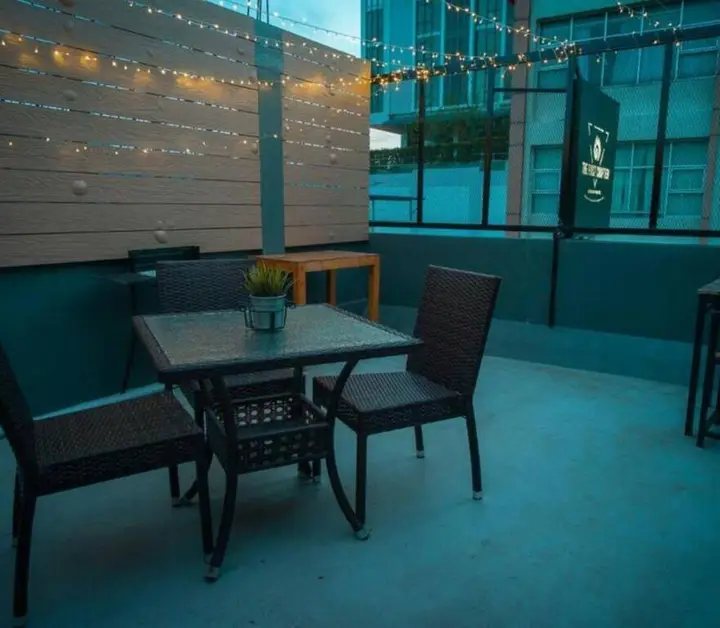 Бангкок: Din Space Bangkok