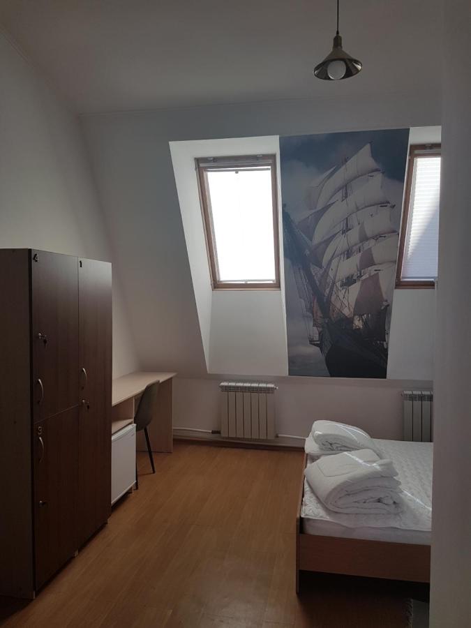 Владивосток: Хостел Hostelroof_vl