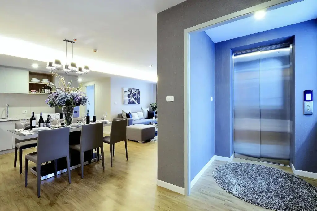 Бангкок: Roomme Hospitality Nang Linchee Branch