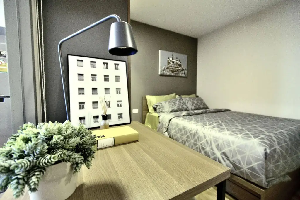 Бангкок: Roomme Hospitality Nang Linchee Branch