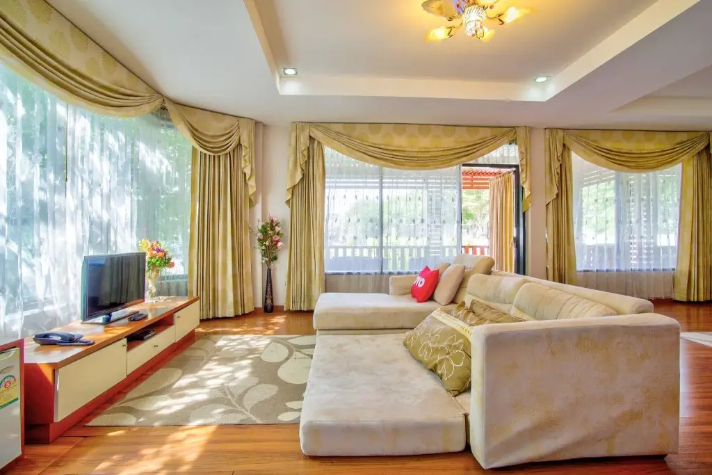 Утхай: Thaiasia Goldensea Resort