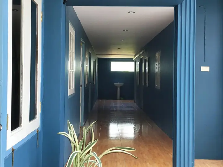 Бангкок: Blue House by the Chang