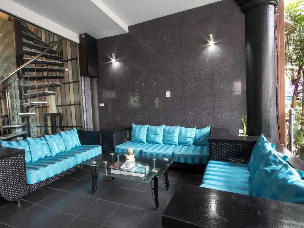 Паттайя: The Venue Residence and Cabaret