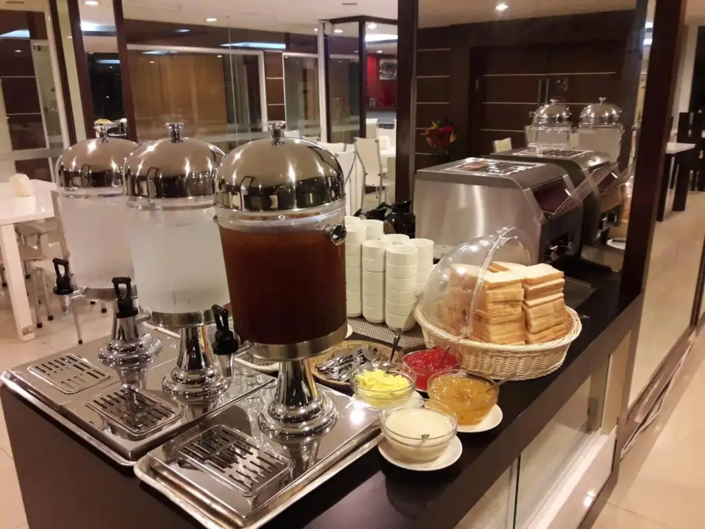 Тха Тум: The Residence 304 Prachinburi
