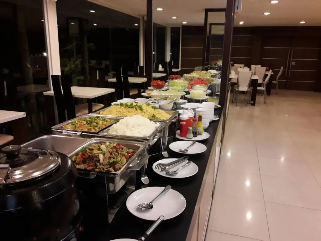 Тха Тум: The Residence 304 Prachinburi