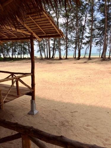 Ко-Ко-Као: Kho Khao River Sand Eco Resort on the Beach