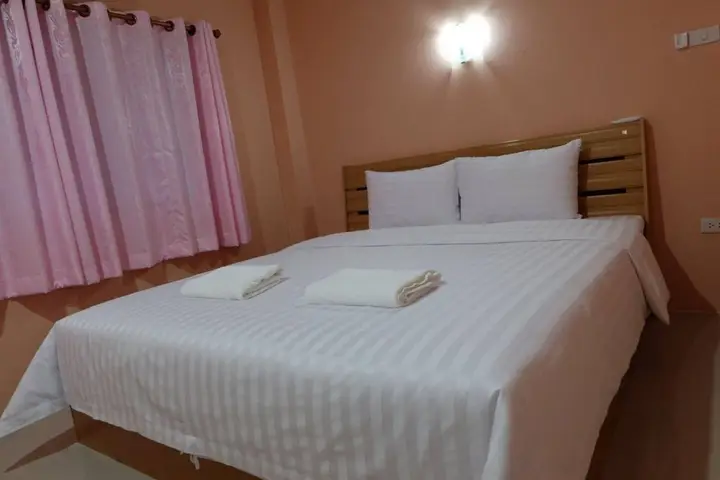 Сам-Рои-Йот: Dinsor Resort