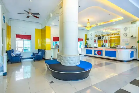 Sira Grande Hotel and Spa — фото 1