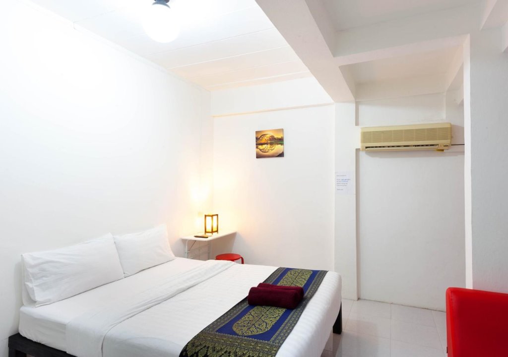 Кату: Bella Guesthouse Patong