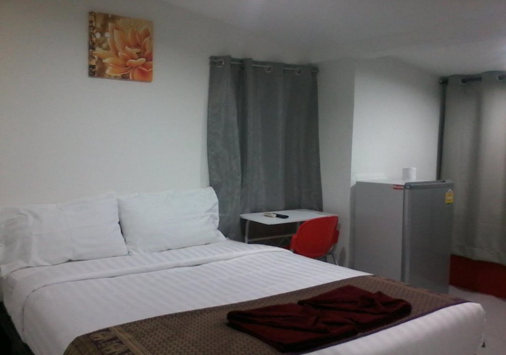 Кату: Bella Guesthouse Patong