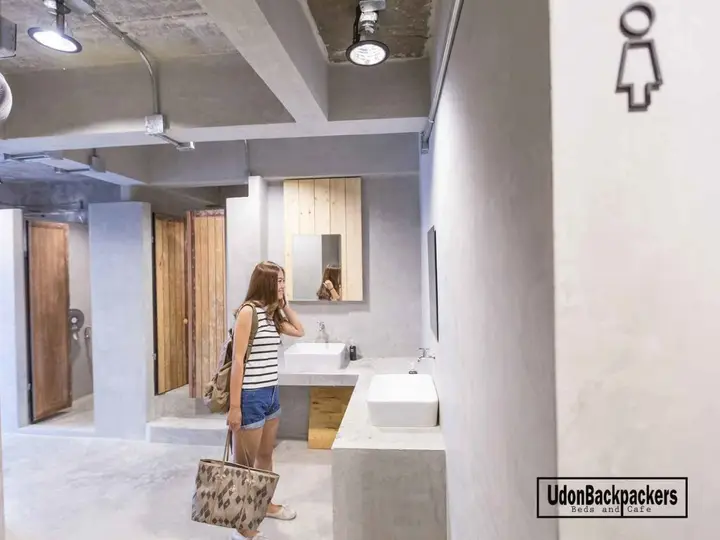 Удонтхани: UdonBackpackers Beds and cafe