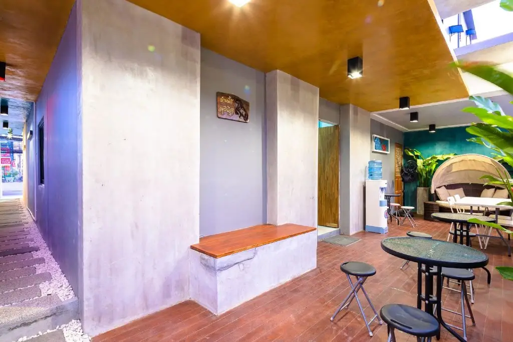 Муанг: Phoomjai House
