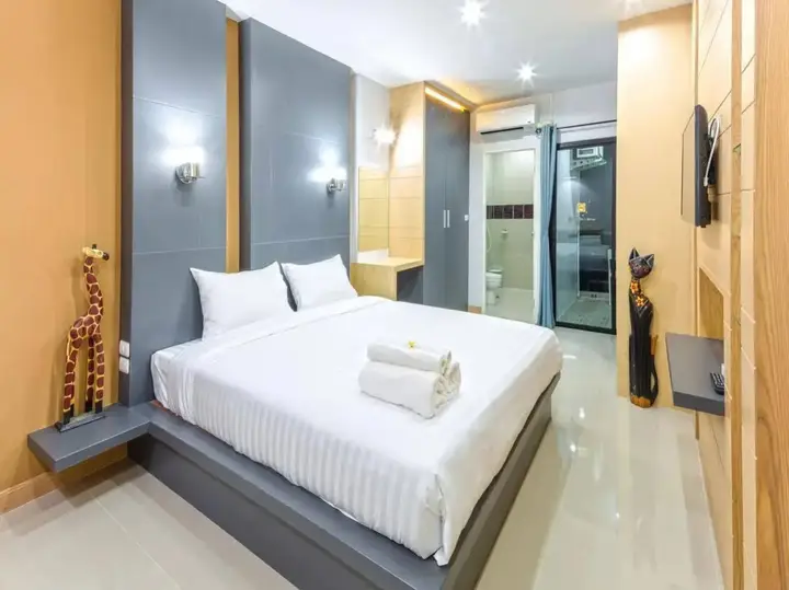Муанг: Phoomjai House