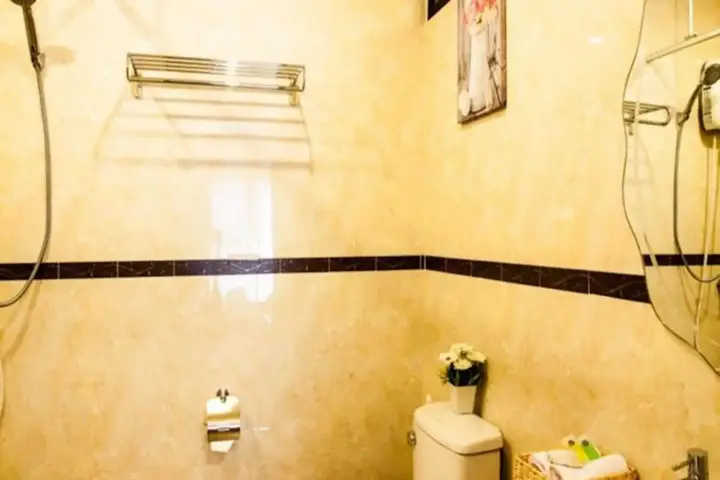 Паттайя: Babylon Palace Hotel