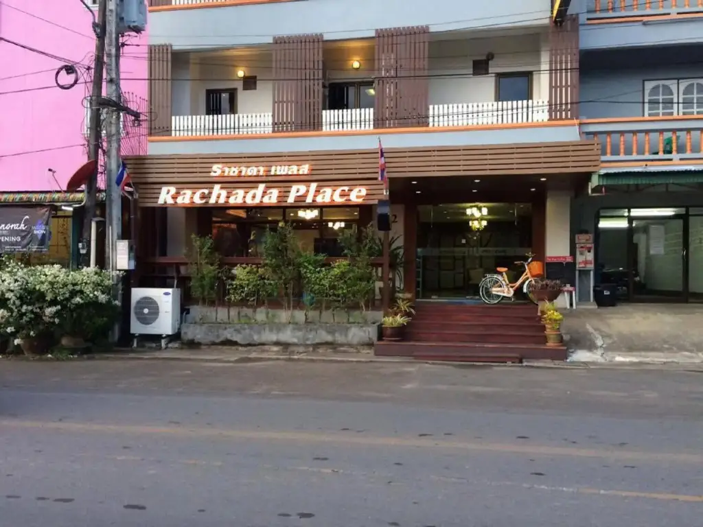 Краби: Rachada Place