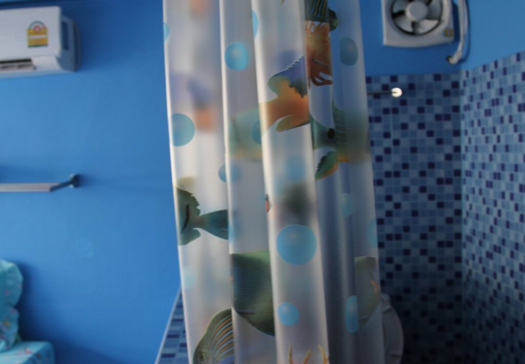 Бангкок: New C.H. Guest House