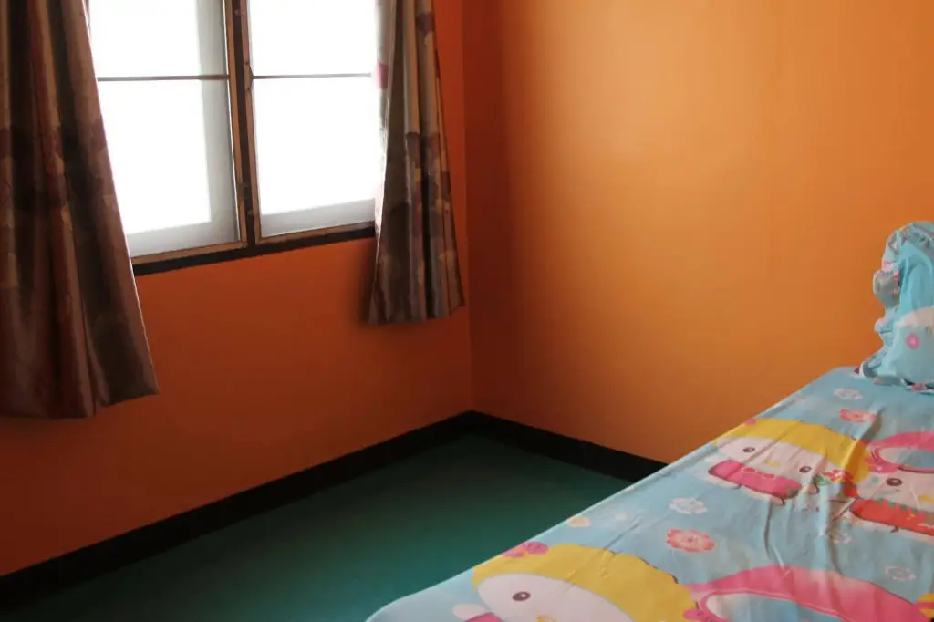 Бангкок: New C.H. Guest House