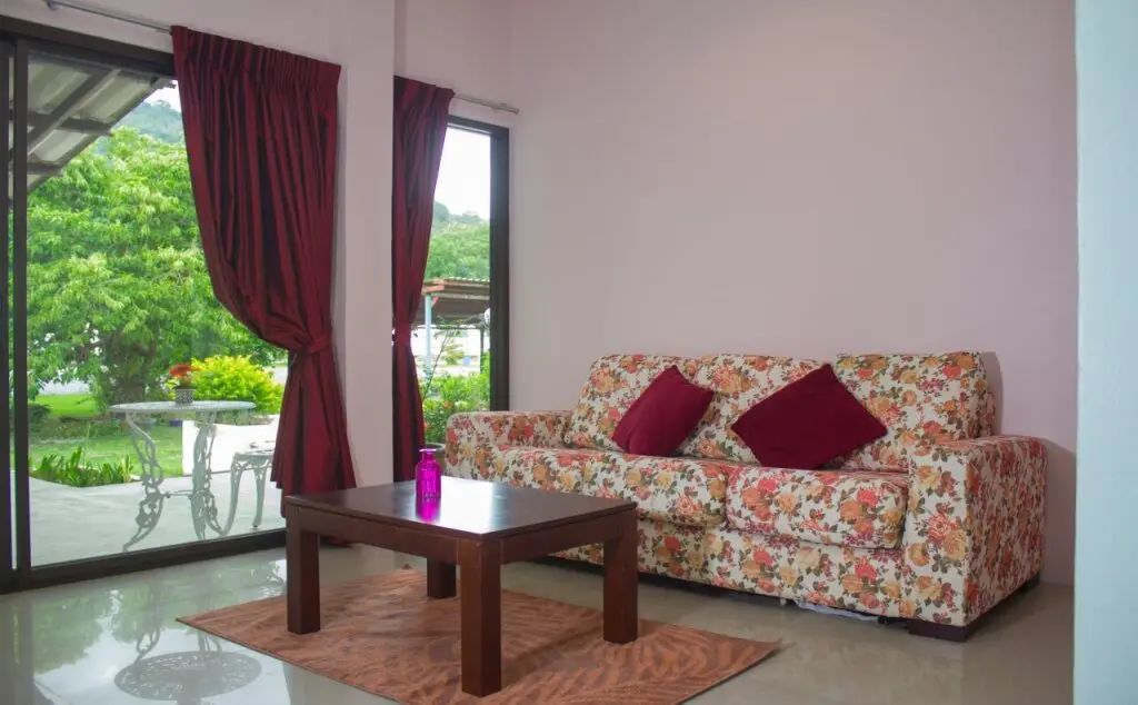 Кату: Phuket Wake Park Apartments