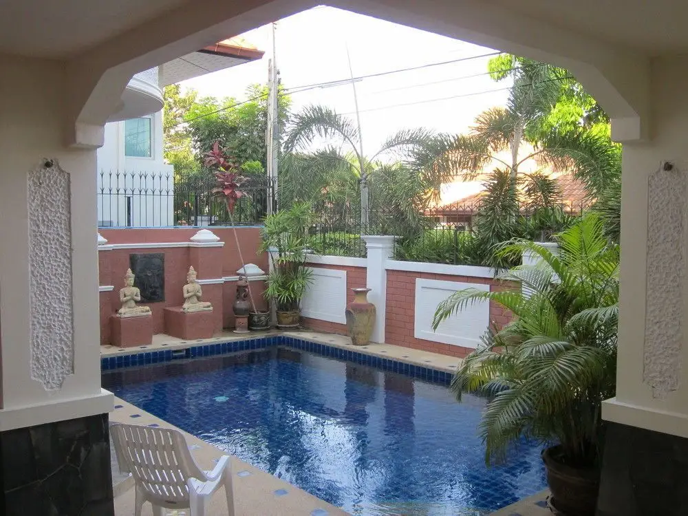 Паттайя: Baan Kanittha - 5 Bedrooms Pool Villa