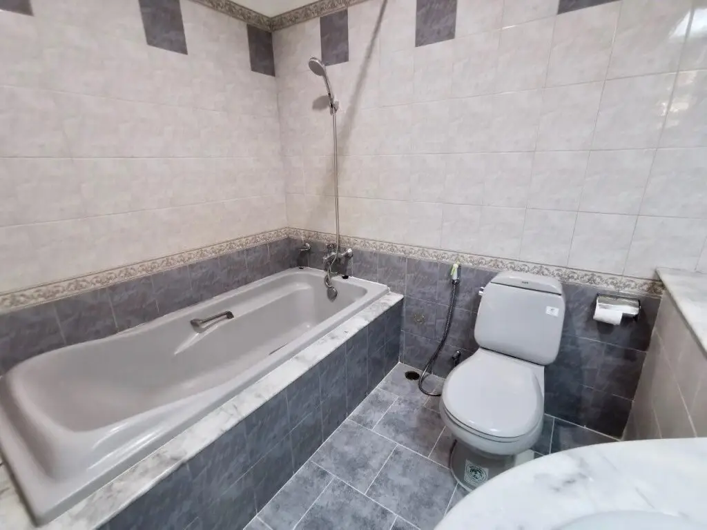 Чаам: Chaleelay Hotel