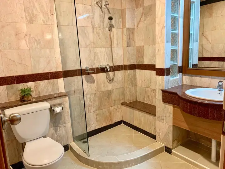 Чаам: Chaleelay Hotel