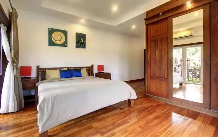 Тхаланг: Villa Jintana