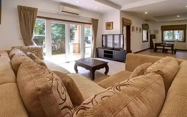 Тхаланг: Villa Jintana