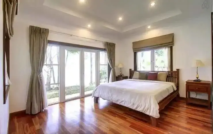 Тхаланг: Villa Jintana