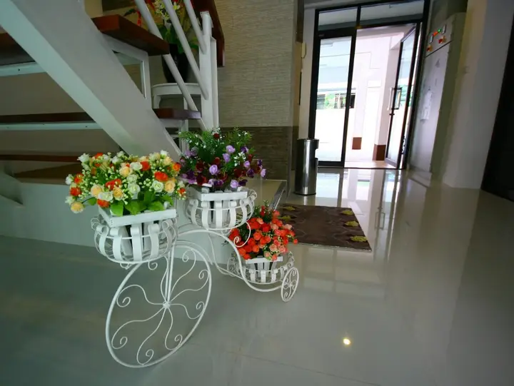 Бангкок: At Home Phetkasem