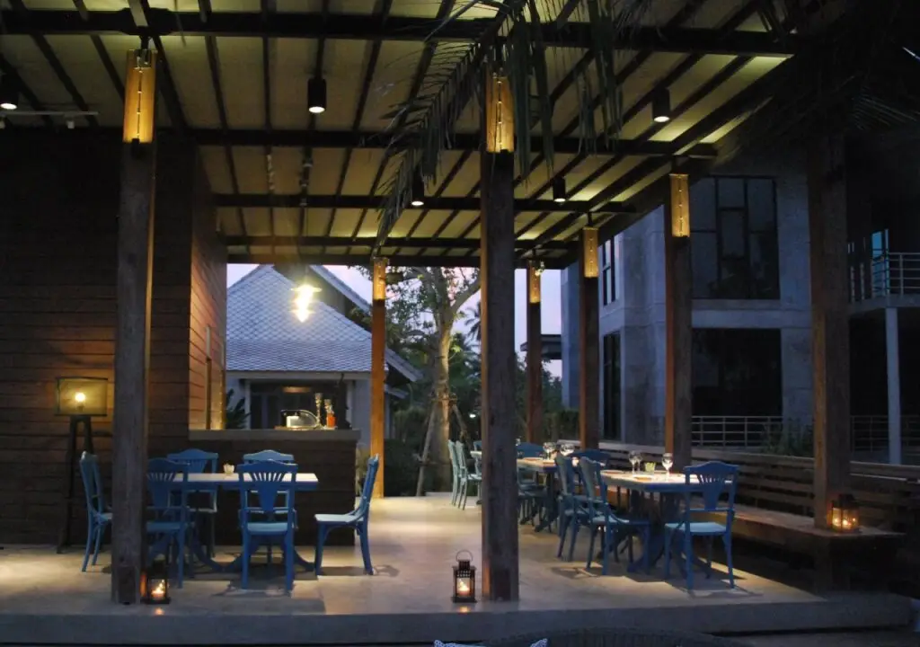 Самутсонгкхрам: Pomelo Amphawa The Local Residence