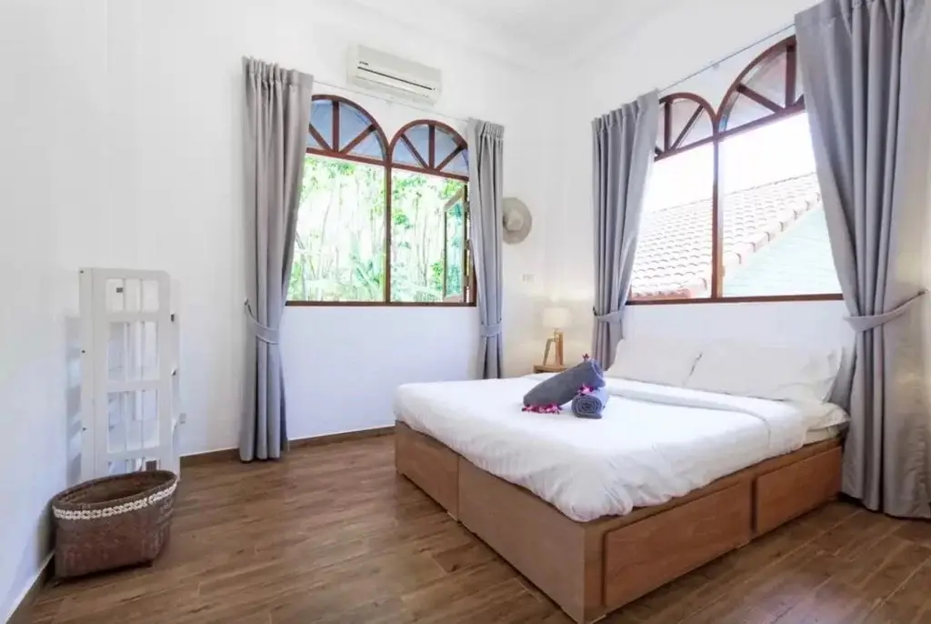 Тхаланг: Paklok Traditional Thai Villa(ป่าคลอก เทรดิชันนัล ไทย วิลลา)