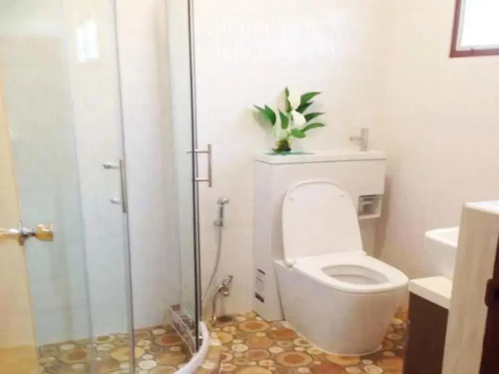 Накхоннайок: Villa Aden Organic Resort