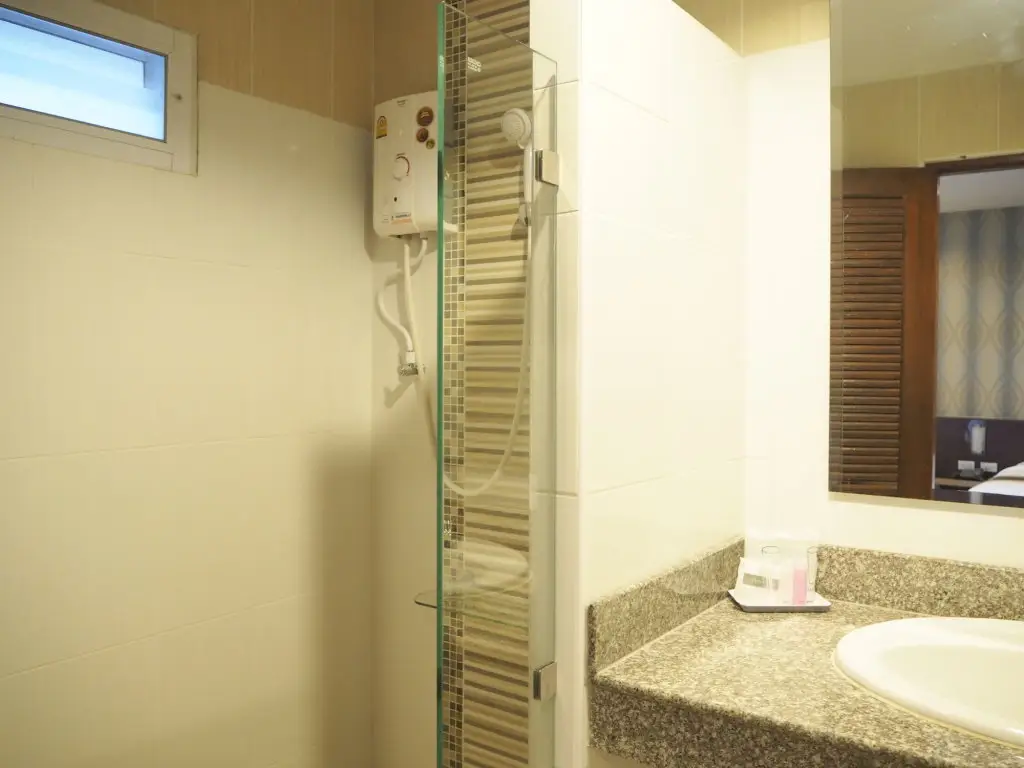Сураттхани: Suksomboon Hotel