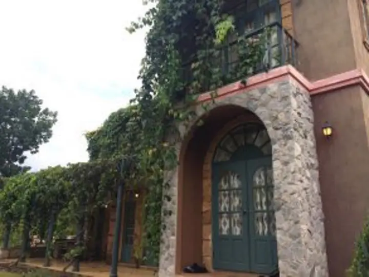 Пак-Чонг: Villa Italia Khao Yai