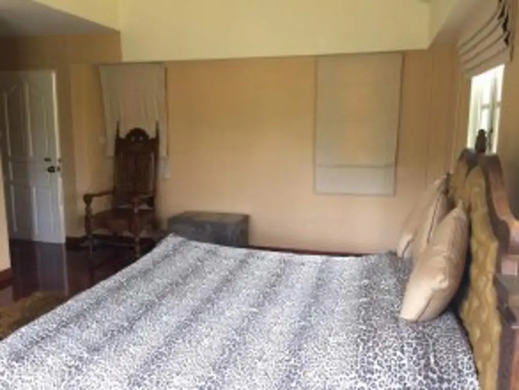 Пак-Чонг: Villa Italia Khao Yai