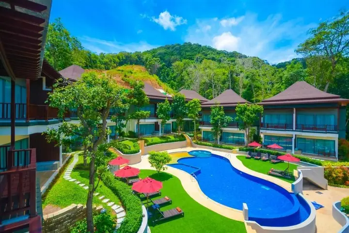 Муанг: Crystal Wild Resort Panwa Phuket