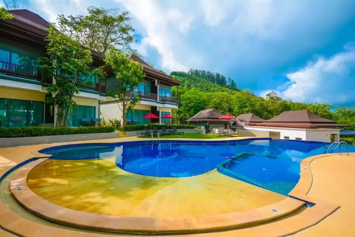 Муанг: Crystal Wild Resort Panwa Phuket