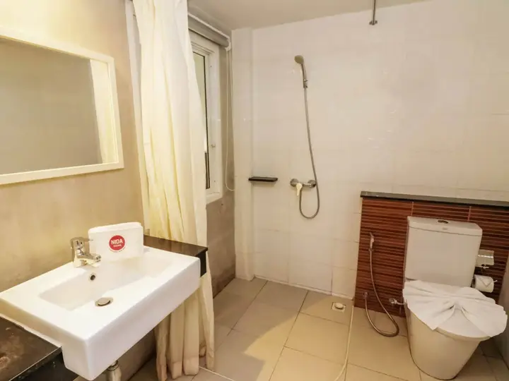 Муанг: Nida Rooms Ratsada Laem Hin Pier
