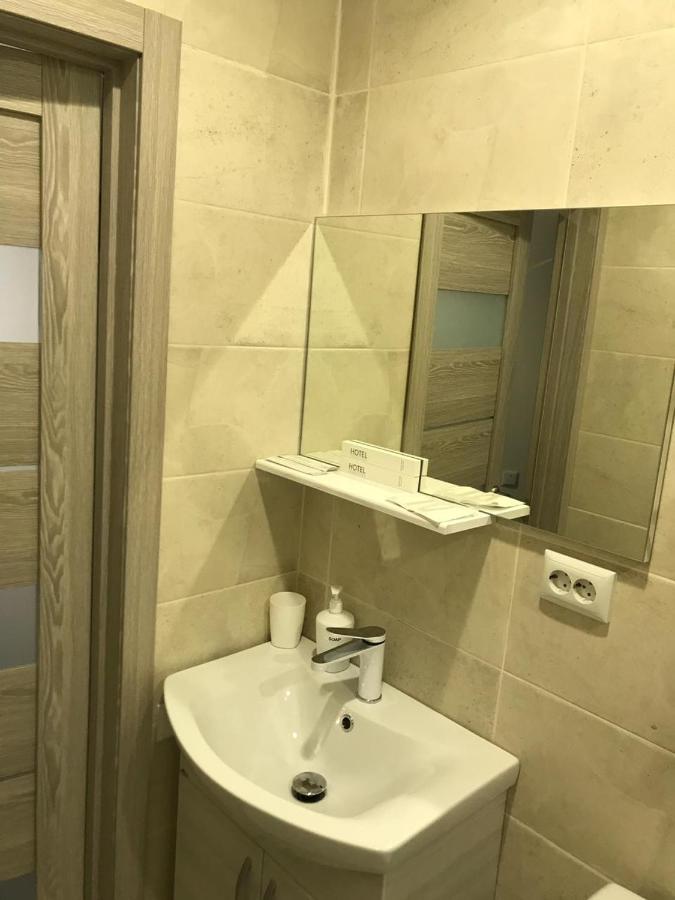 Владивосток: A-Rooms