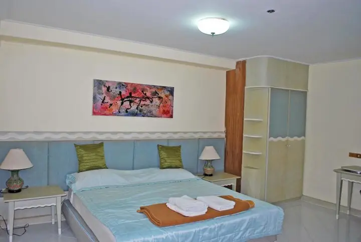 Паттайя: Paradise Condominium Apartments