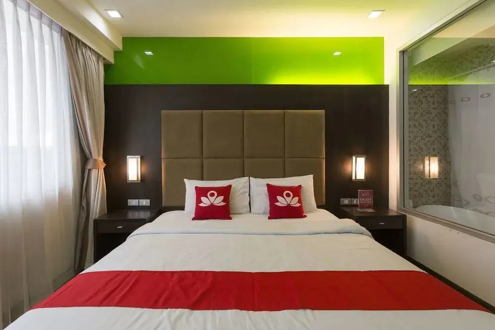 Бангкок: ZEN Rooms Sukhumvit Soi 18