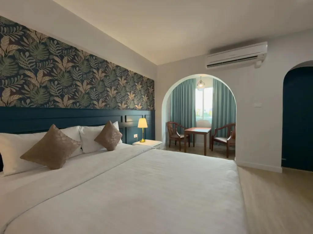 Бангкок: Regent Ramkhamhaeng and Apartment